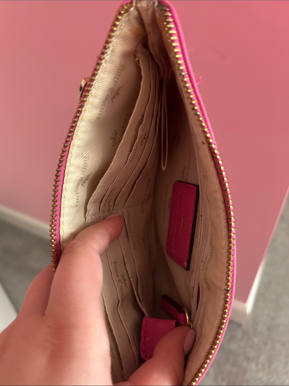 Juicy Couture Pink Wristlet Clutch - Picture 3 of 4